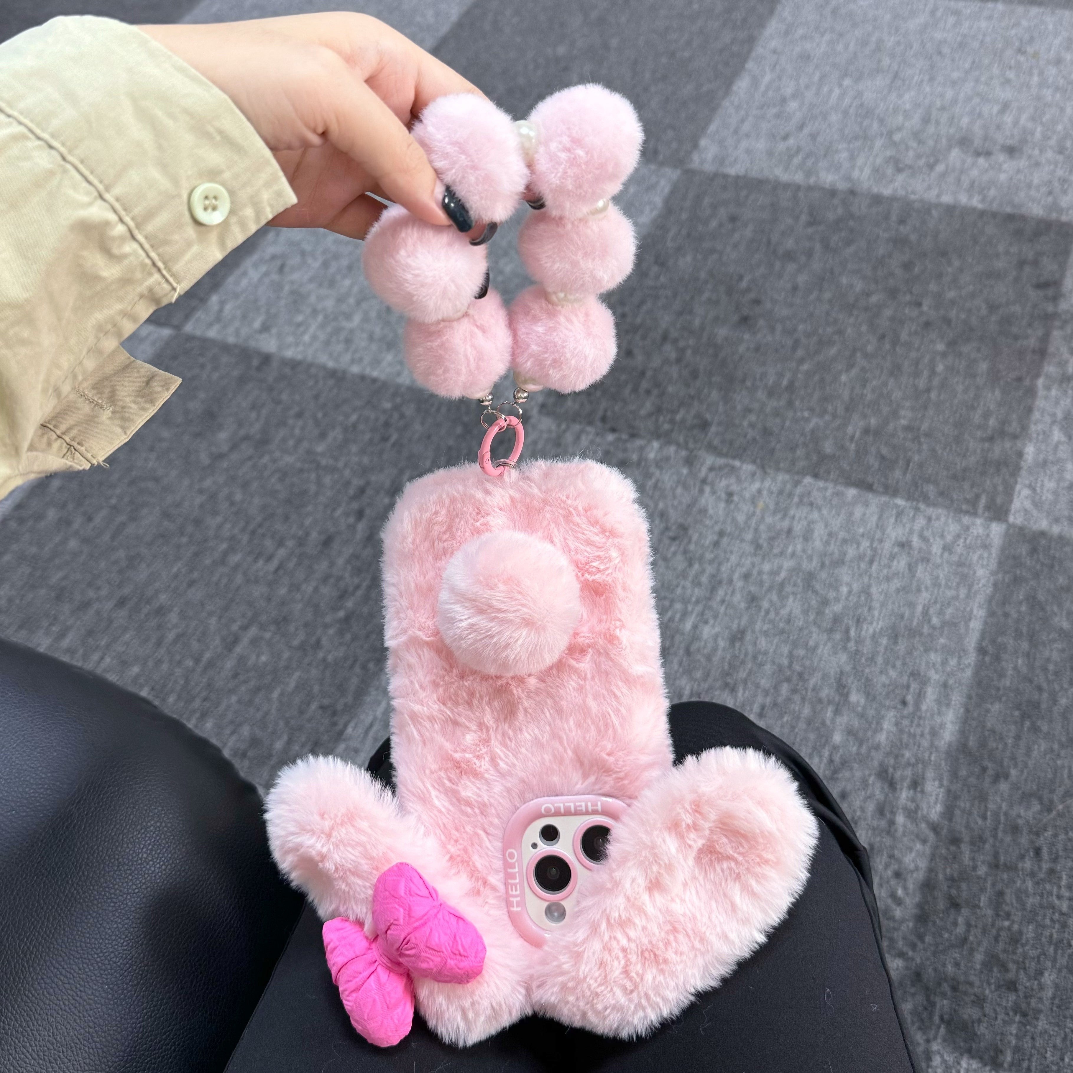 Autumn and Winter Warm Cartoon Cute Bunny Plush Mobile Phone Case with Bracelet Suitable for iPhone 16 Pro Max